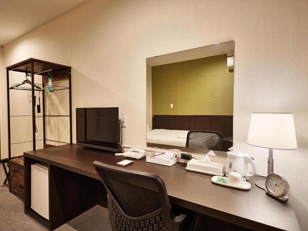Crown Hotel Okinawa Annex Bagian luar foto